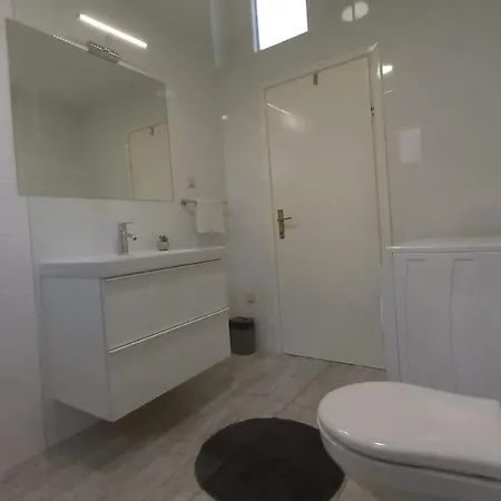 Apartments Mocici * Mocici