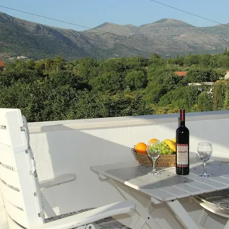 Apartments Mocici Mocici