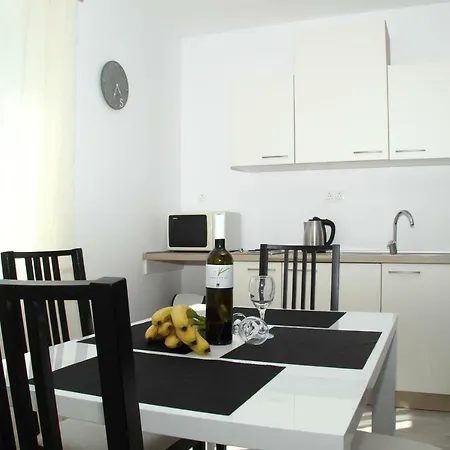 Apartments Mocici
