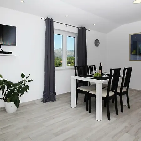 Διαμέρισμα Apartments Mocici Mocici