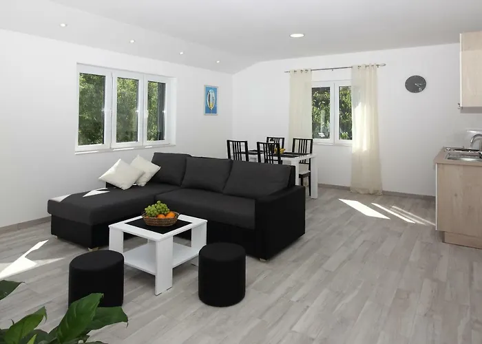 Apartments Mocici * Mocici