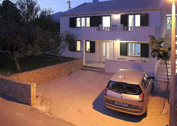 Apartments Mocici Apartment *